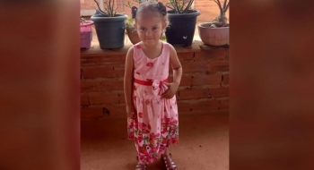 Criança de 3 anos morre afogada em piscina durante comemoração do aniversário da mãe